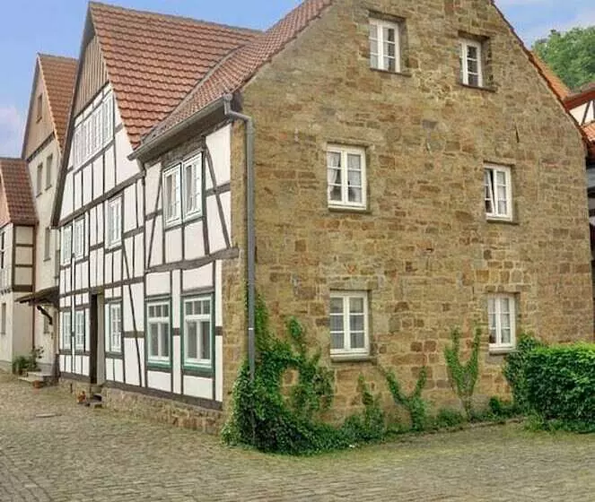 酒店 Schwalenberger Malkasten