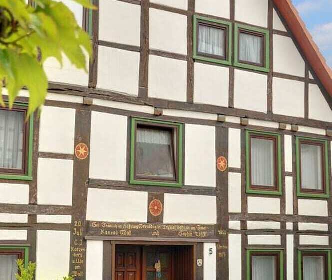 ホテル Schwalenberger Malkasten