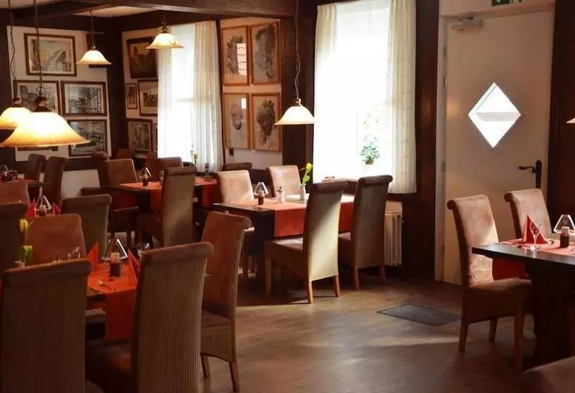 酒店 Schwalenberger Malkasten