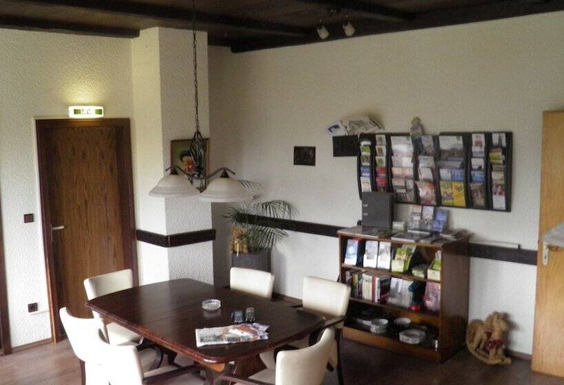 ペンション Haus Waldfrieden