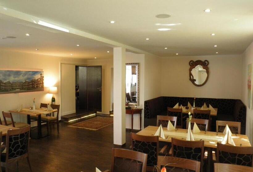 膳宿费 Schlossstuben