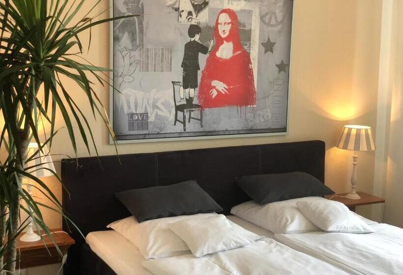 膳宿费 Schlossstuben