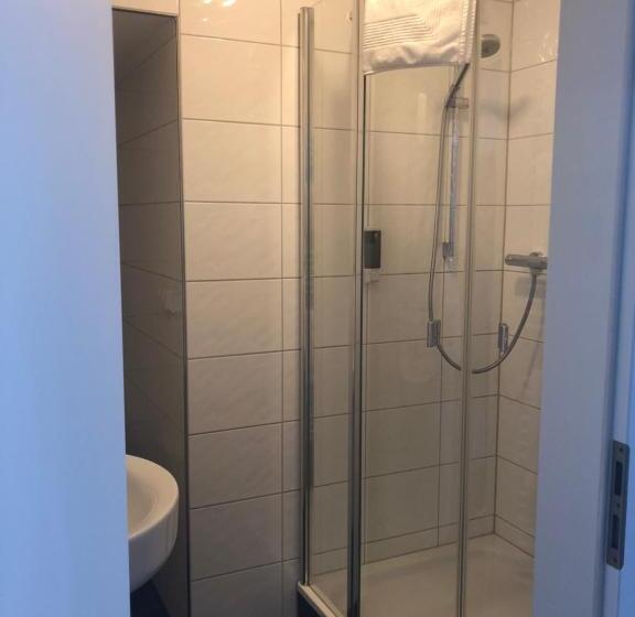 膳宿费 Schlossstuben