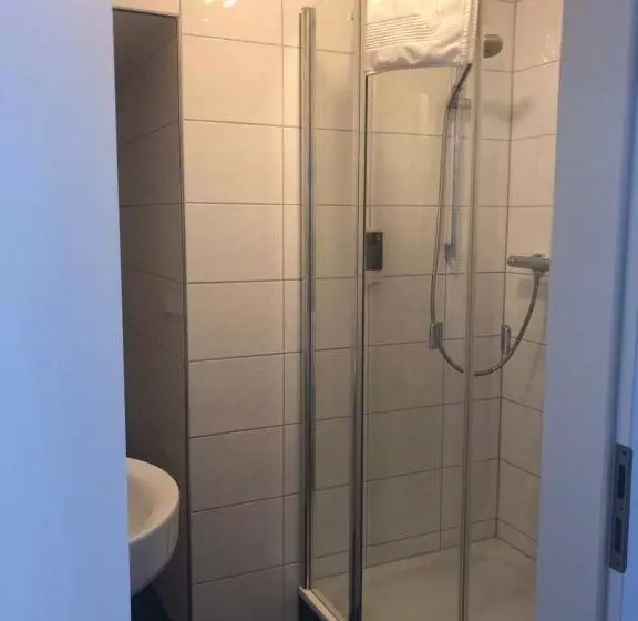 膳宿费 Schlossstuben