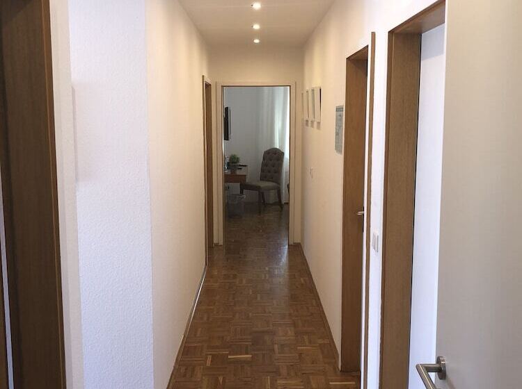 膳宿费 Schlossstuben