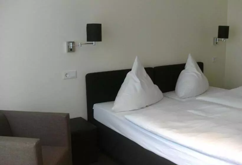 Waldhotel Tropfsteinhöhle