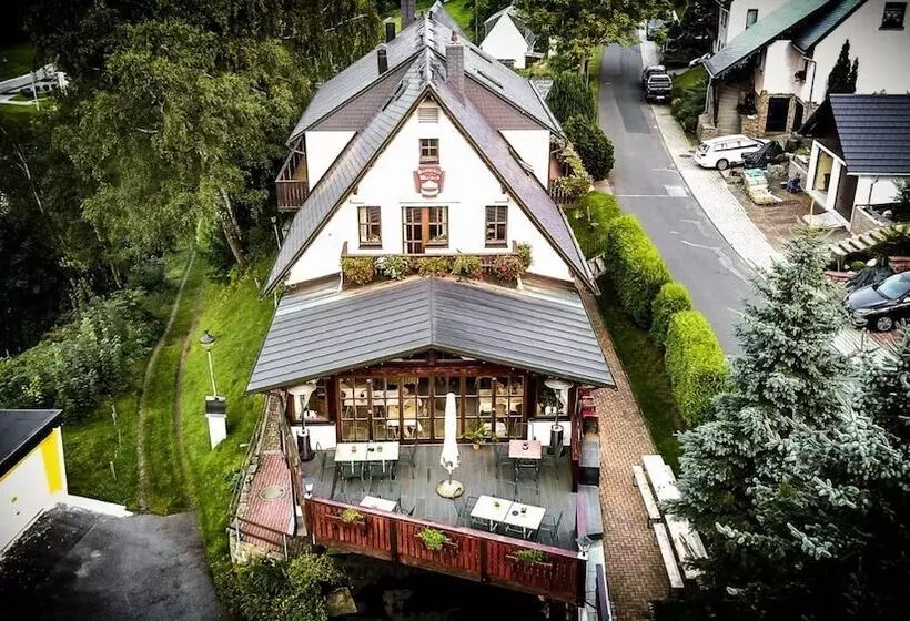 住宿加早餐 Landgasthof Waldeck