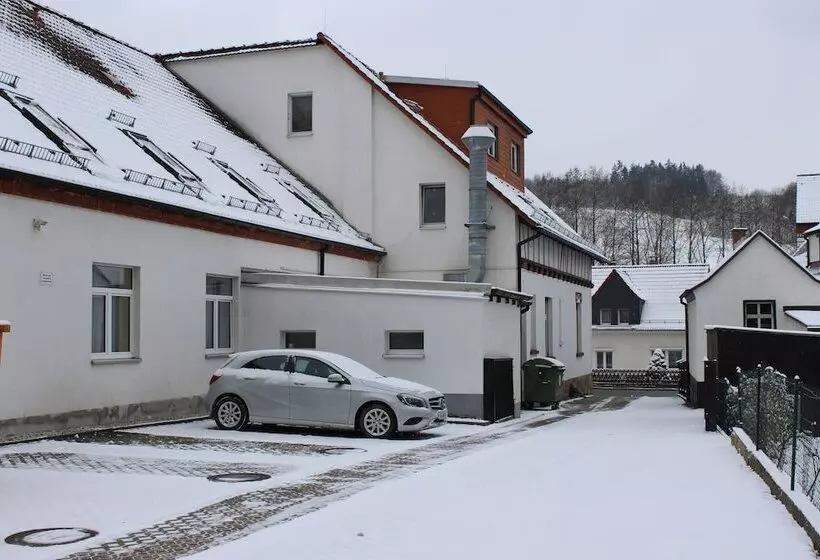 Gasthof Und Pension Frankenthal Garni