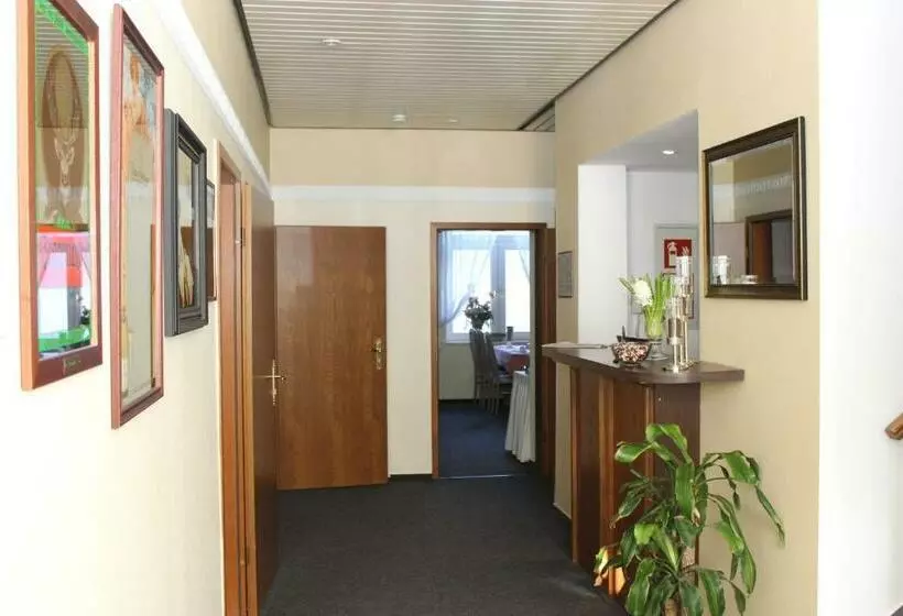 Gasthof Und Pension Frankenthal Garni