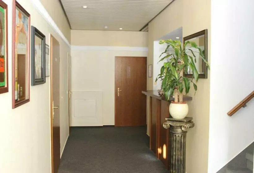 Gasthof Und Pension Frankenthal Garni