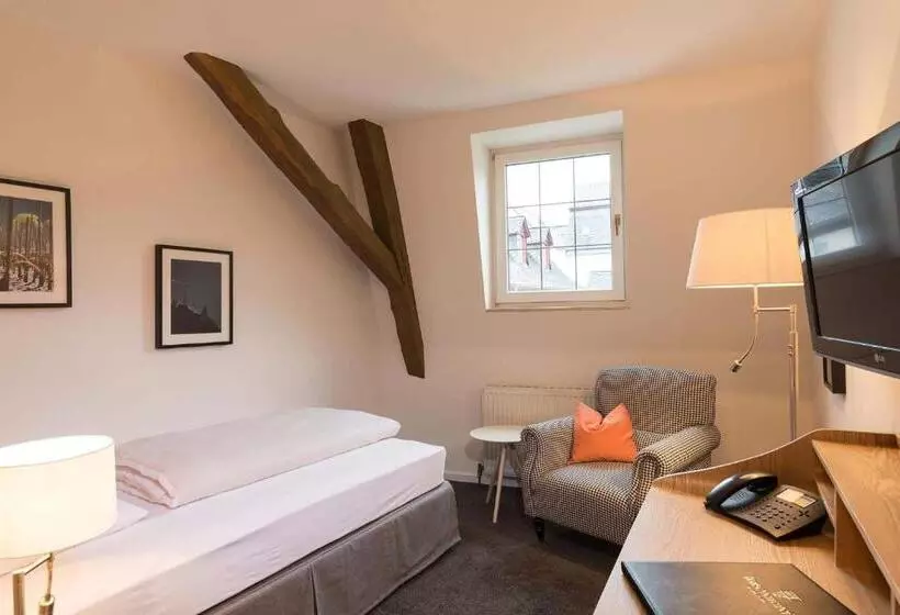 ホテル Deutschherrenhof