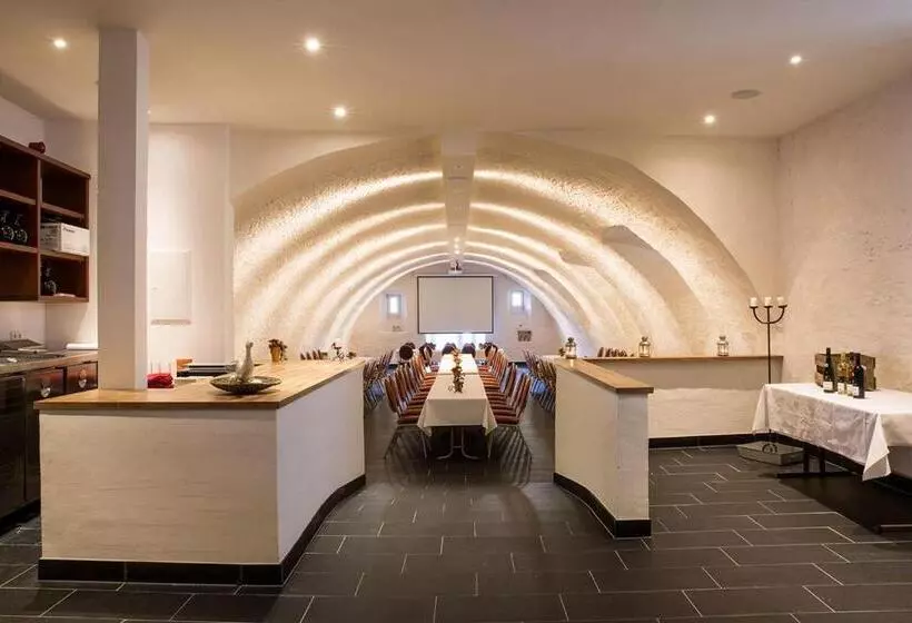 ホテル Deutschherrenhof