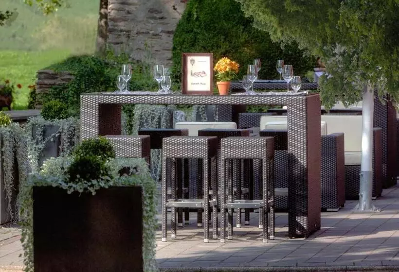 ホテル Deutschherrenhof