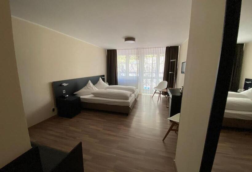 Отель Drei Kronen