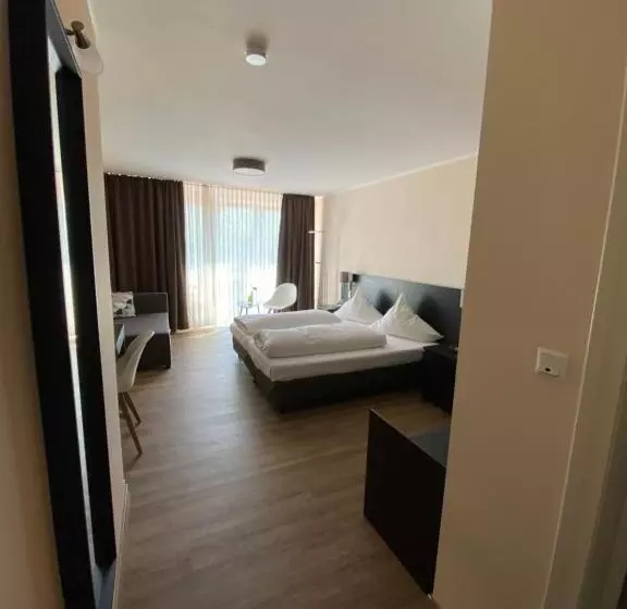 ホテル Drei Kronen