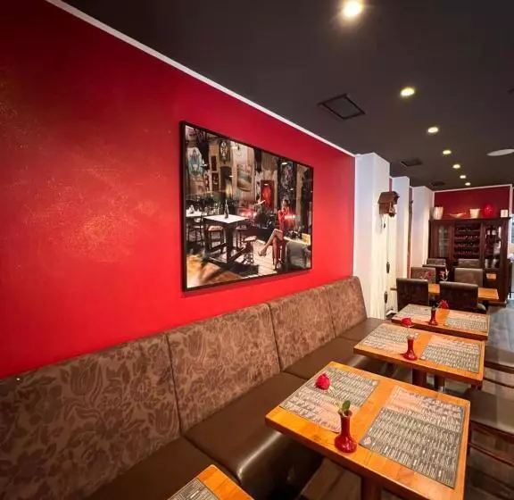 ホテル Drei Kronen