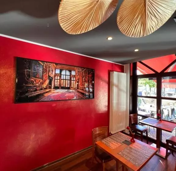 ホテル Drei Kronen