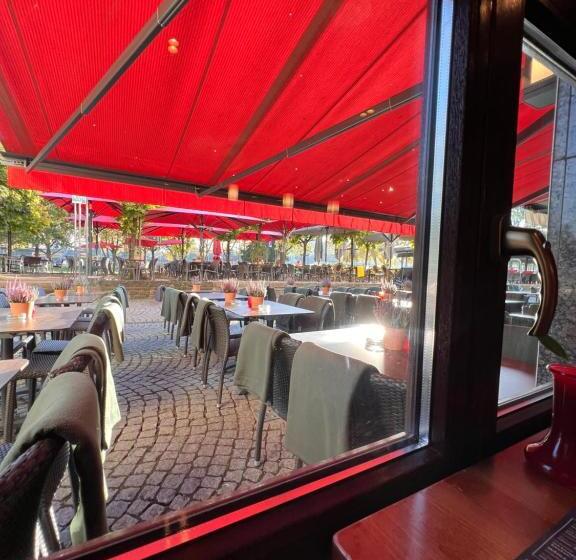 Отель Drei Kronen