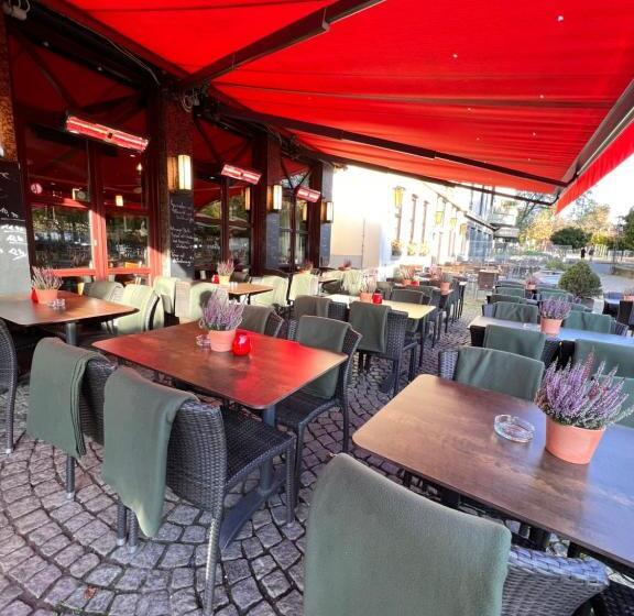 Отель Drei Kronen