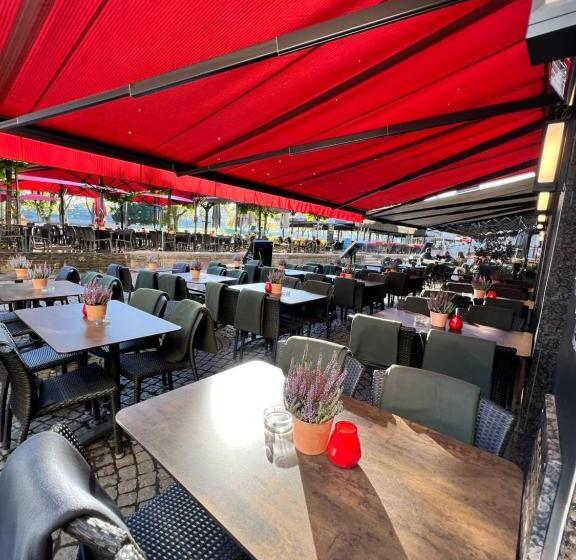 Отель Drei Kronen