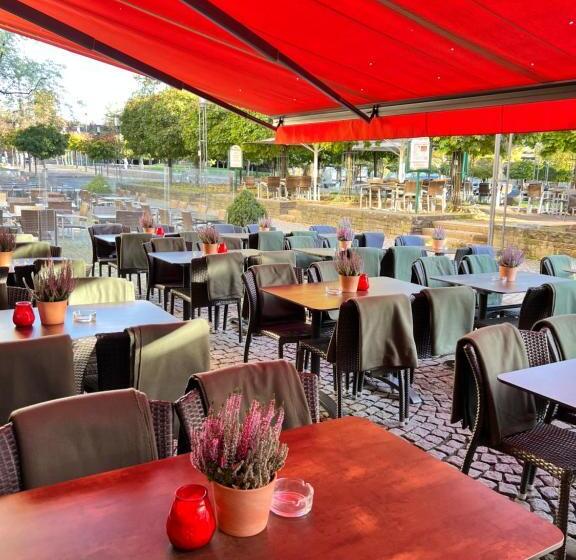 Отель Drei Kronen