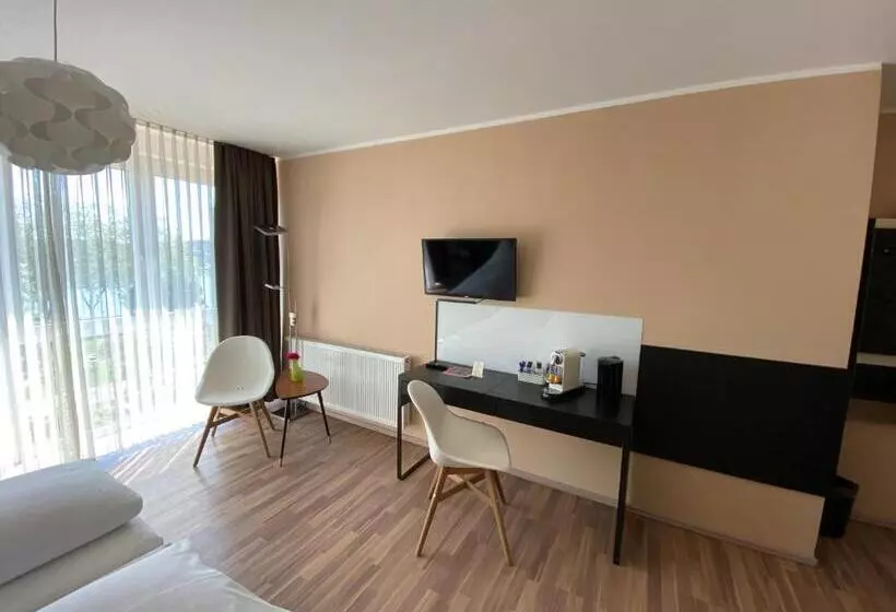 ホテル Drei Kronen