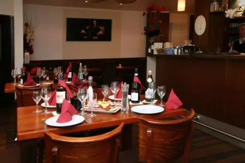 ホテル Drei Kronen