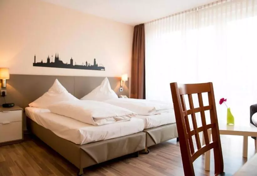 ホテル Drei Kronen