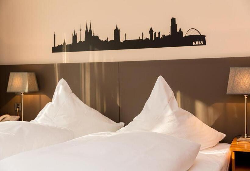 Отель Drei Kronen