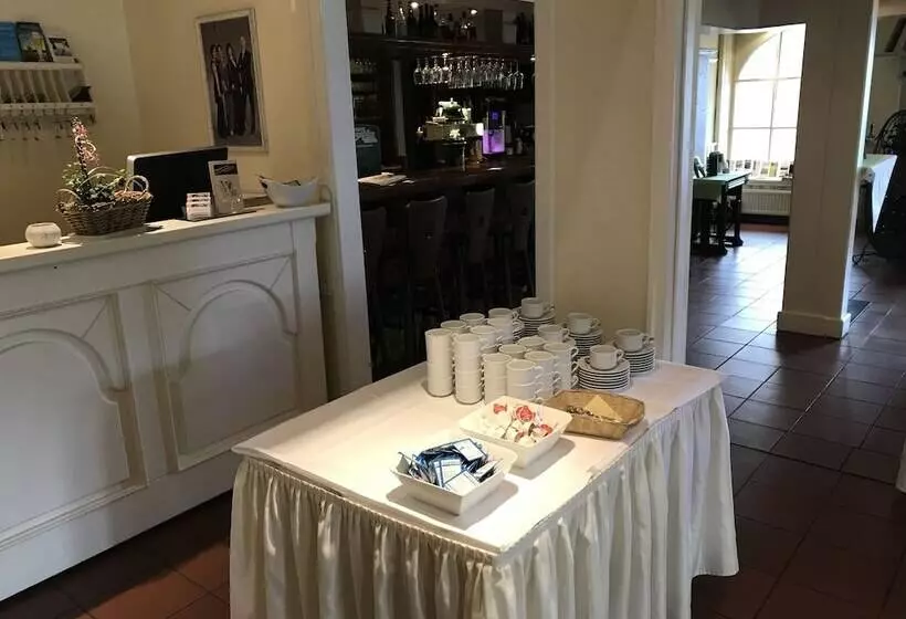 Отель Dreimädelhaus