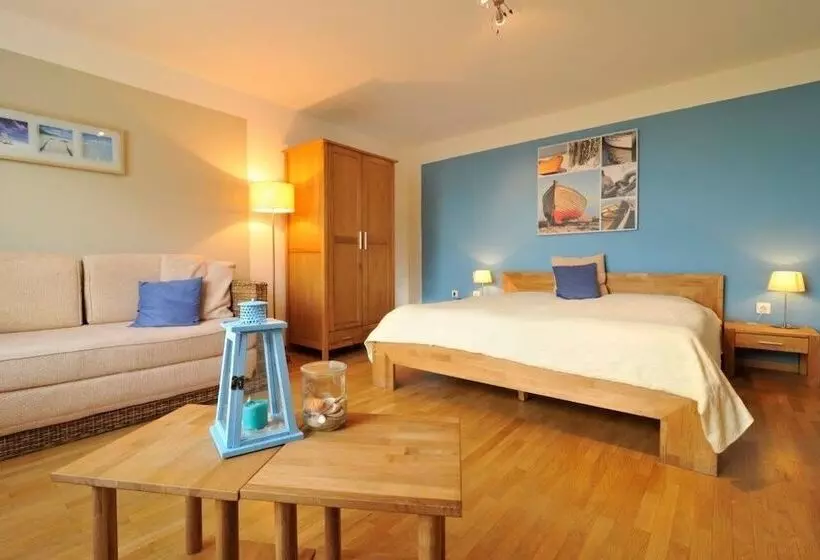 Отель Dreimädelhaus