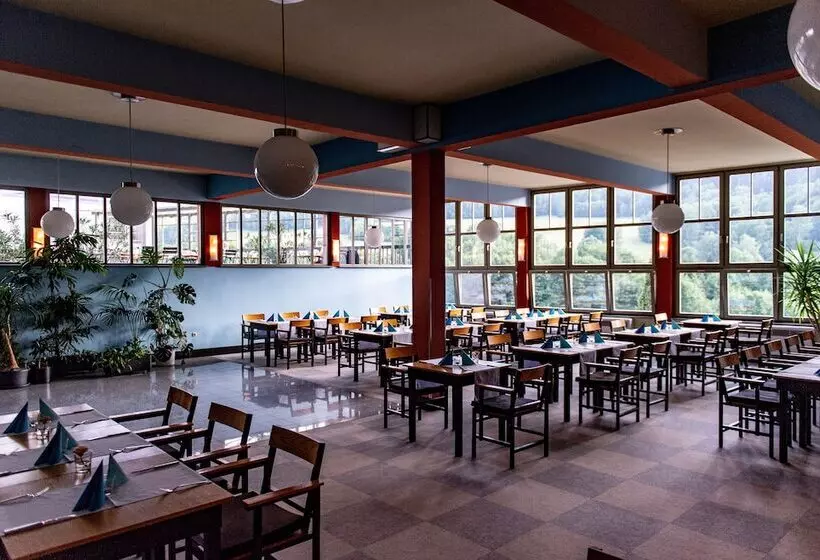 Отель Haus Des Volkes  Das Bauhaus