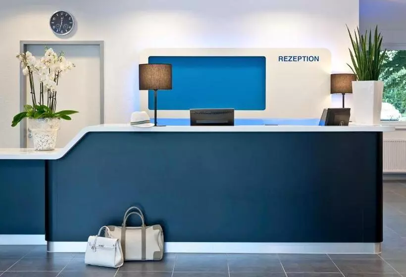 Отель Ibis Budget Duisburg City Am Innenhafen