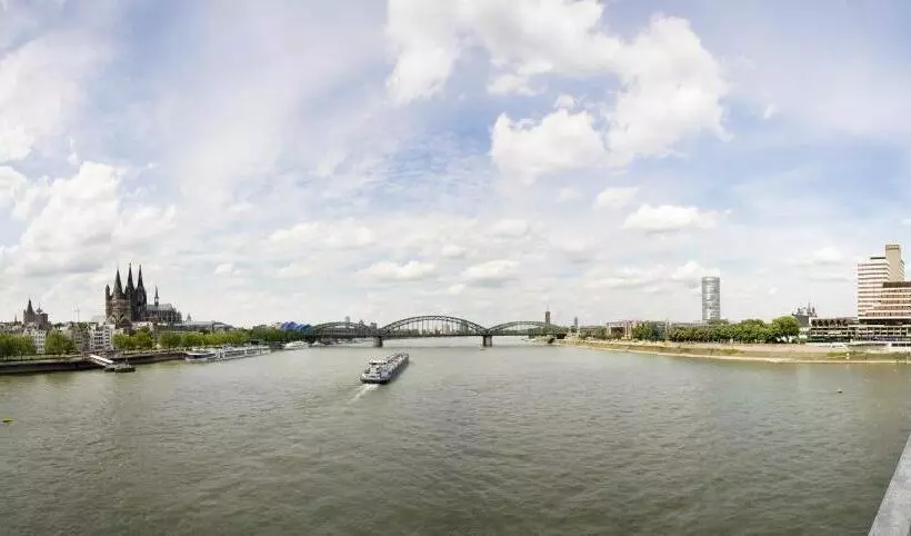 酒店 Ibis Budget Koeln Messe