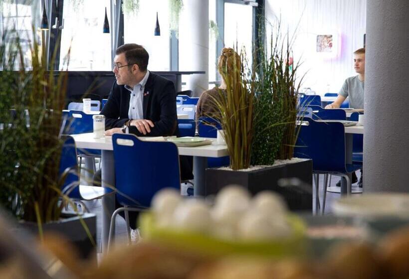 هتل Ibis Budget Koeln Messe