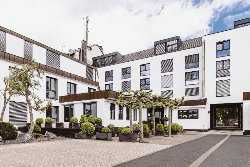 فندق &repeat Köln Airport