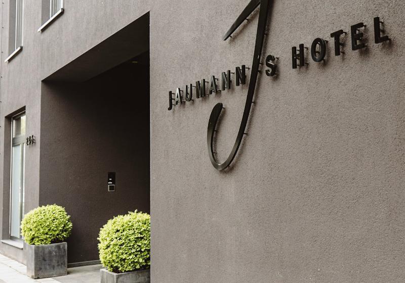 فندق &repeat Köln Airport