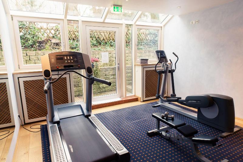 فندق &repeat Köln Airport