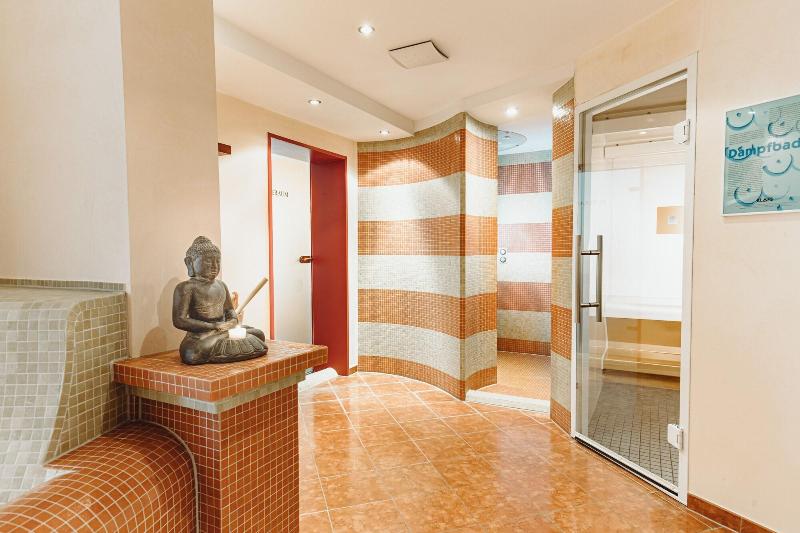 فندق &repeat Köln Airport