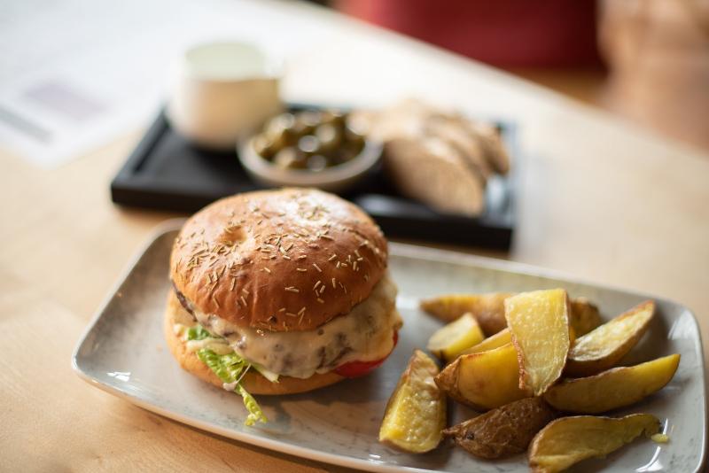 فندق &repeat Köln Airport