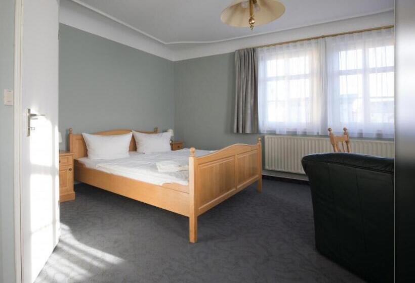 בית מלון כפרי Roß