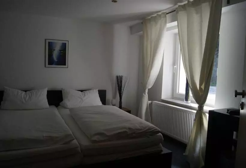 ホテル Rutherbach