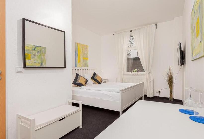 ホテル Rutherbach