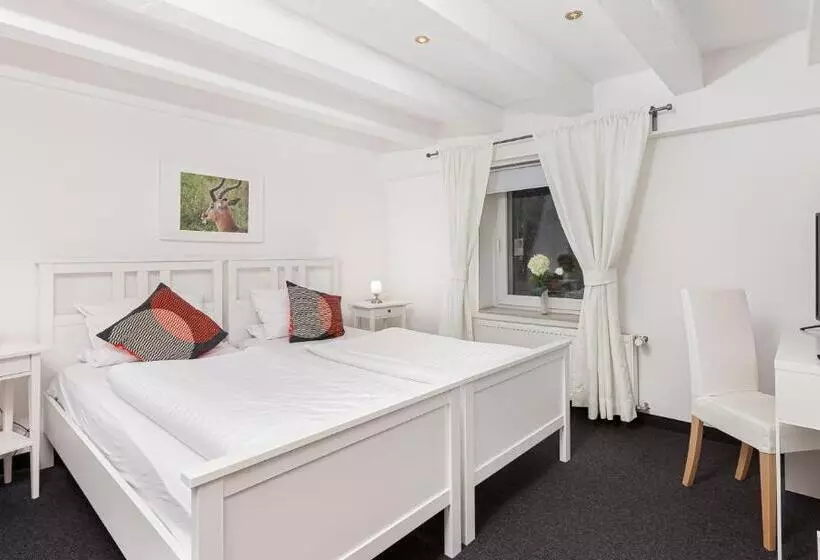 ホテル Rutherbach