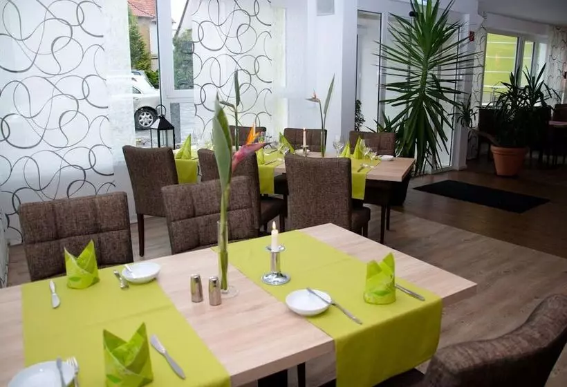 Отель Sachsenross