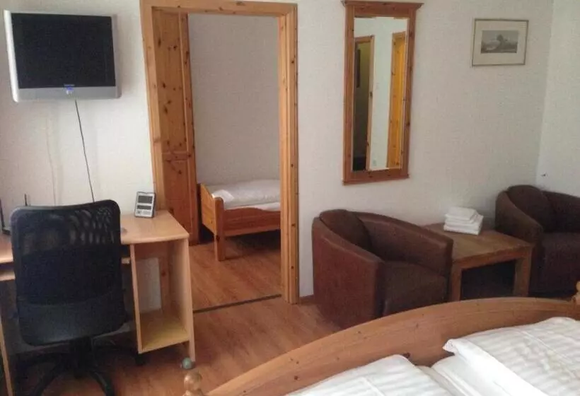 Отель Zur Post Kleve