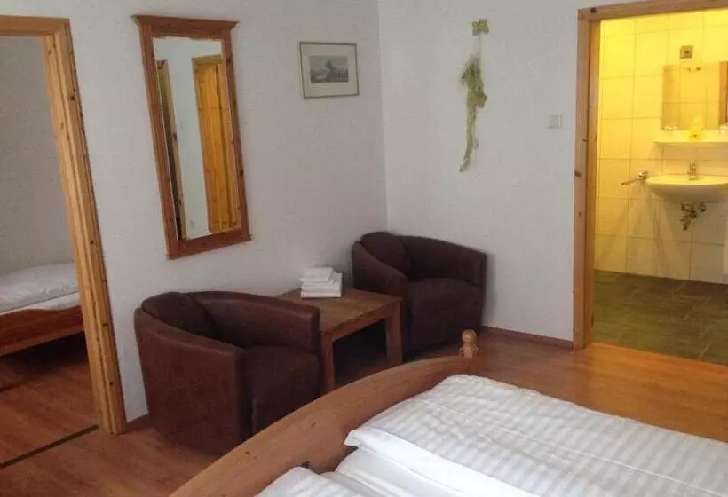 Отель Zur Post Kleve