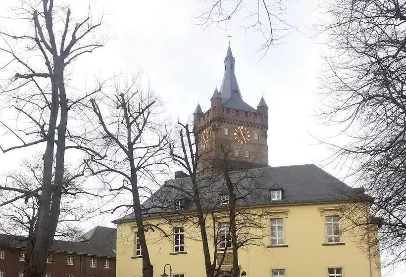 Отель Zur Post Kleve