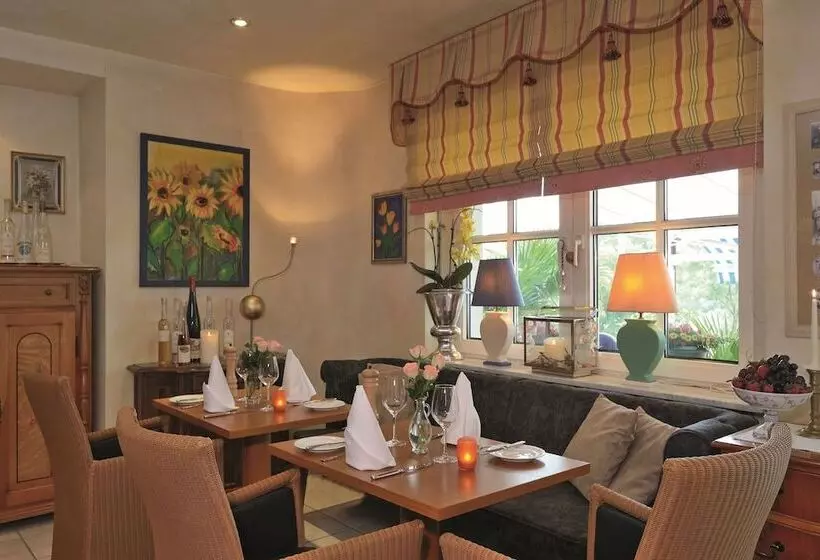 ホテル Zur Traube