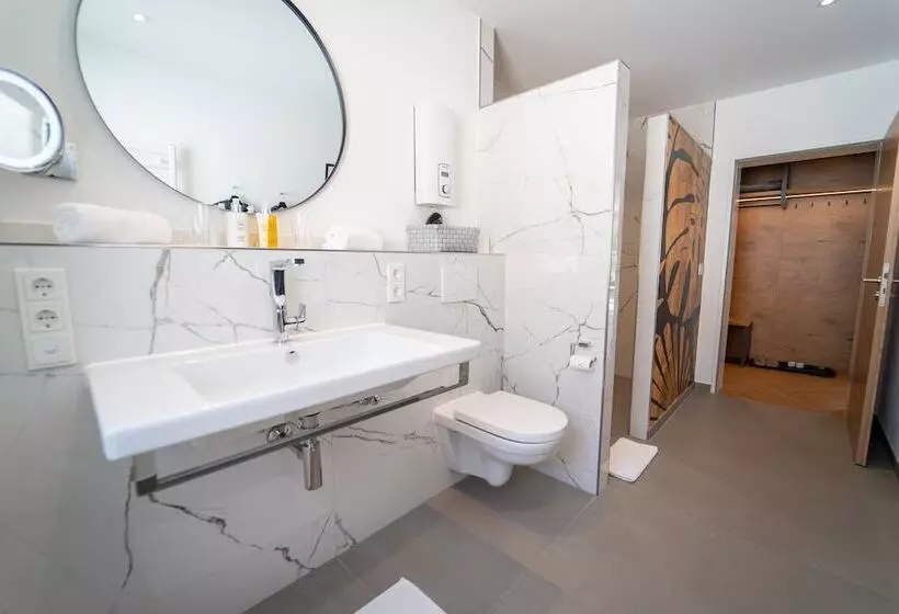 ホテル Zur Traube